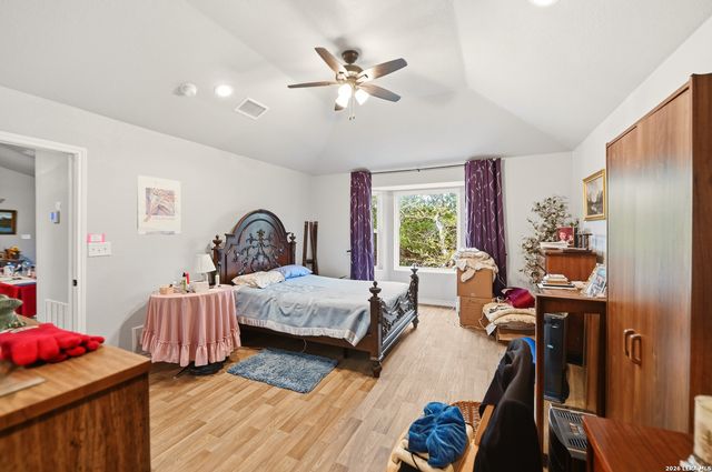 752 Taylor, Bulverde, TX 78163