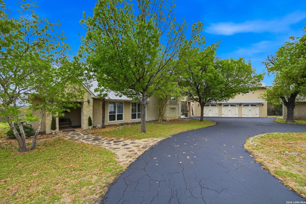 752 Taylor, Bulverde, TX 78163