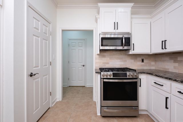 131 Hidden Valley Loop, Maumelle, AR 72113