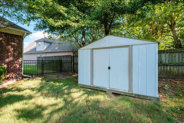 131 Hidden Valley Loop, Maumelle, AR 72113