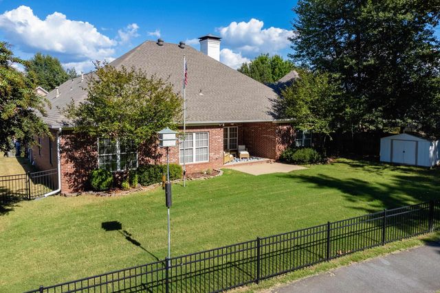 131 Hidden Valley Loop, Maumelle, AR 72113