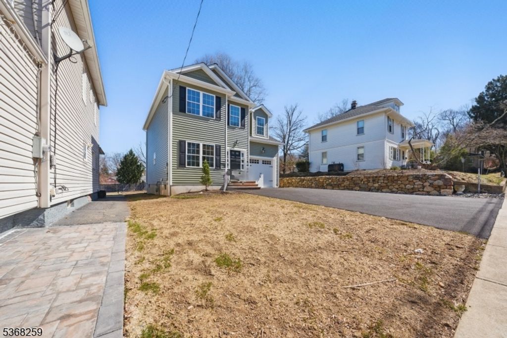 17 Church St, Netcong Boro, NJ 07857