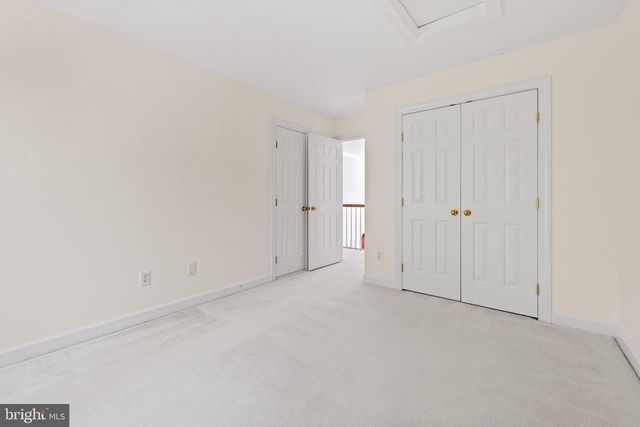 8609 WOODLAND HEIGHTS CT, Alexandria, VA 22309