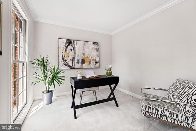 8609 WOODLAND HEIGHTS CT, Alexandria, VA 22309