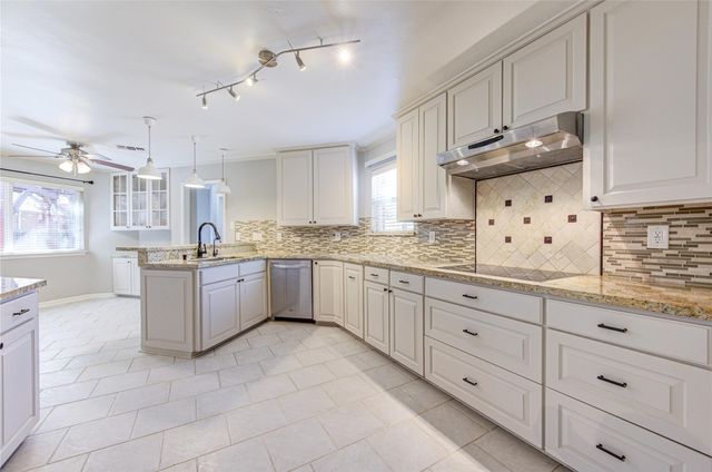 14107 Cherry Mound Road, Houston, TX 77077