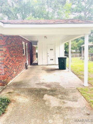 3219 FAIRFAX Road, Montgomery, AL 36109