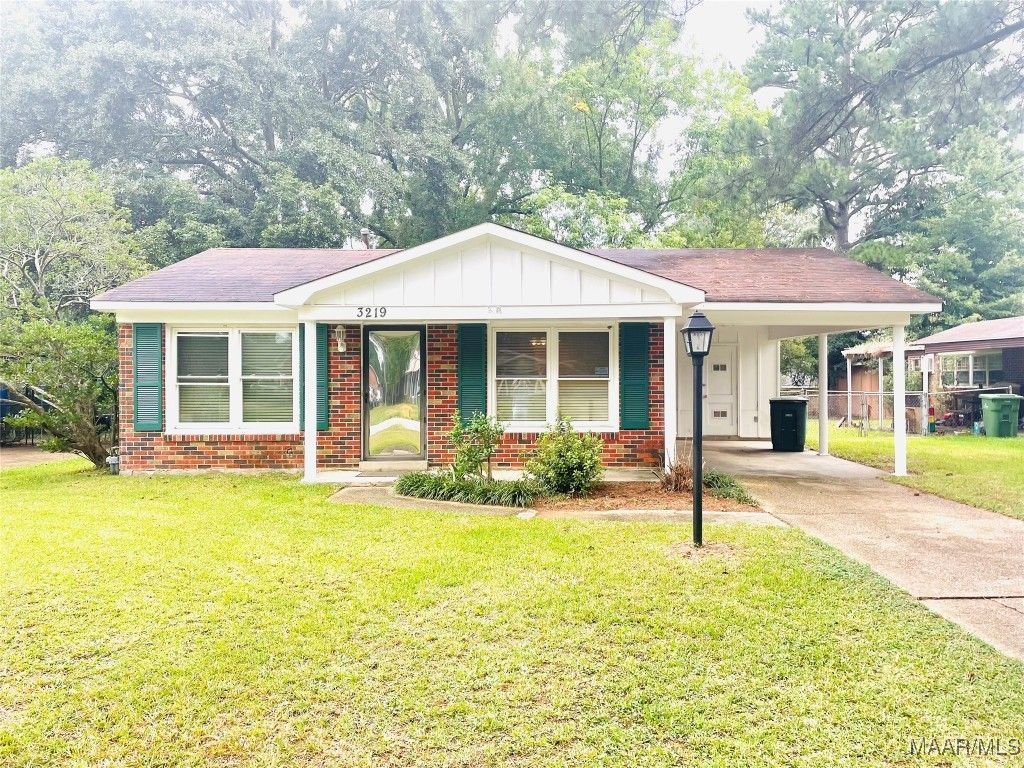 3219 FAIRFAX Road, Montgomery, AL 36109