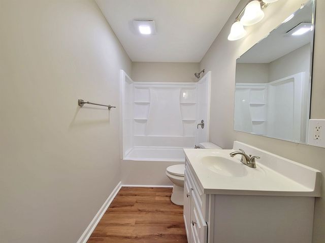 1000 Mount Vernon Circle, Barboursville, WV 25504