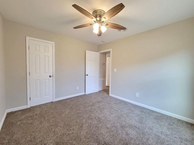 1000 Mount Vernon Circle, Barboursville, WV 25504