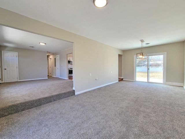 1000 Mount Vernon Circle, Barboursville, WV 25504