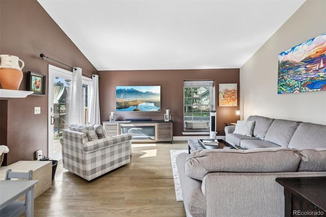 7100 Dry Creek Court, Niwot, CO 80503