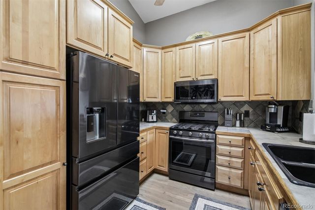 7100 Dry Creek Court, Niwot, CO 80503
