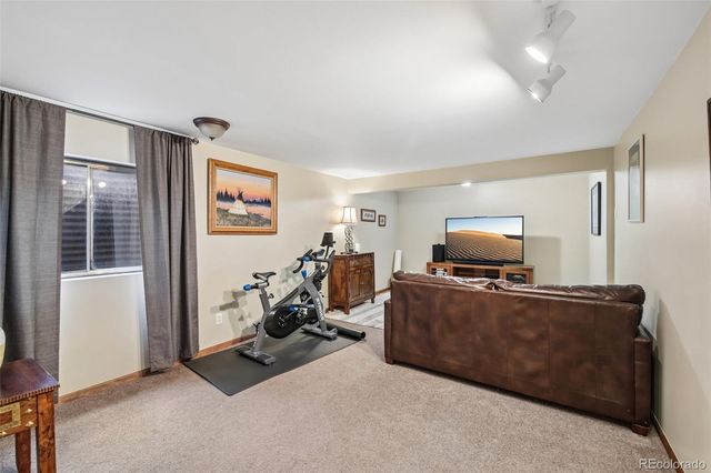 7100 Dry Creek Court, Niwot, CO 80503