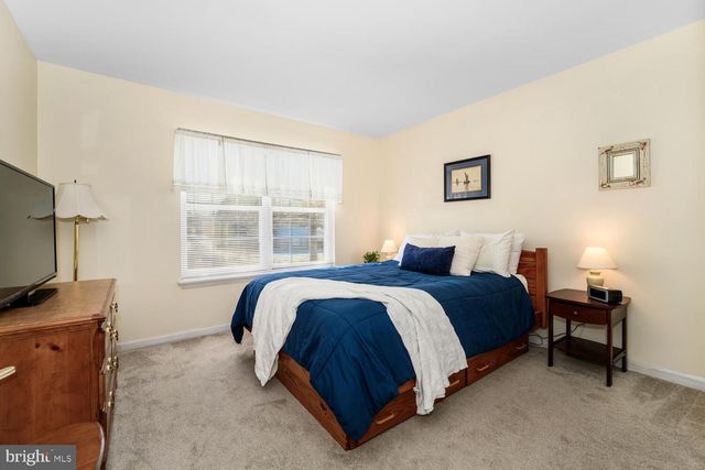 808 CLOVERFIELDS DR, Stevensville, MD 21666