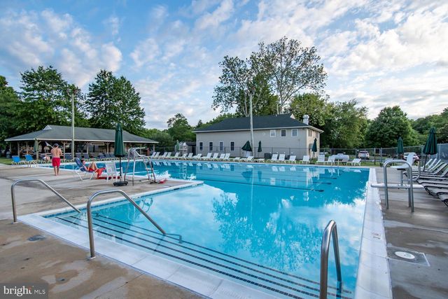 808 CLOVERFIELDS DR, Stevensville, MD 21666