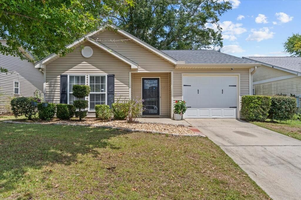 143 Mayberry Lane, Dothan, AL 36305