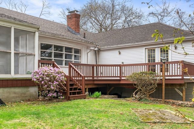40 Carlson Ave, Newton, MA 02459