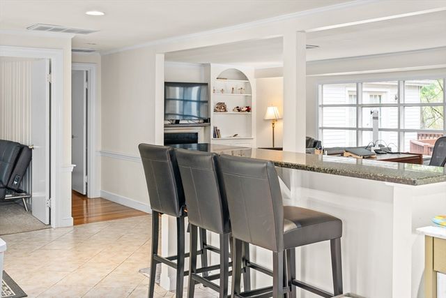 40 Carlson Ave, Newton, MA 02459