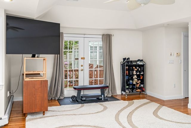 40 Carlson Ave, Newton, MA 02459