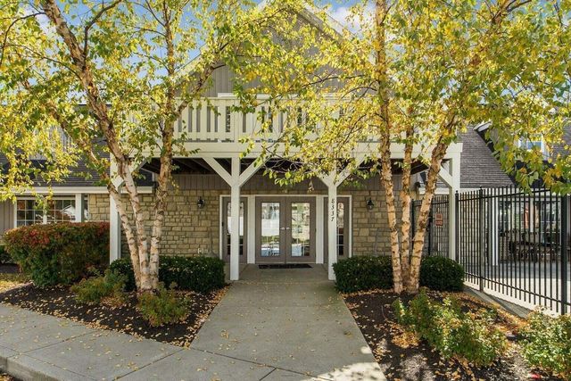 289 Slippery Elm Drive, Blacklick, OH 43004