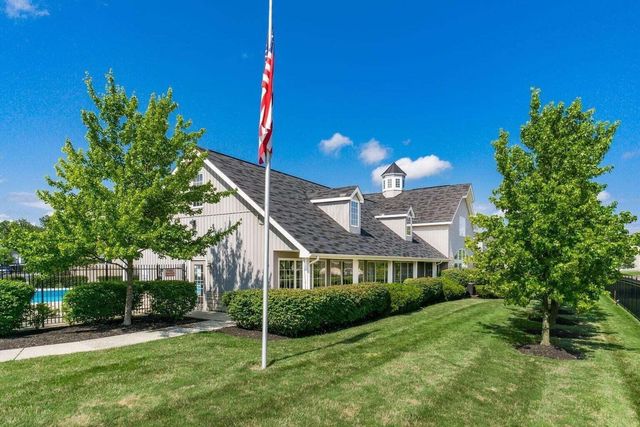 289 Slippery Elm Drive, Blacklick, OH 43004