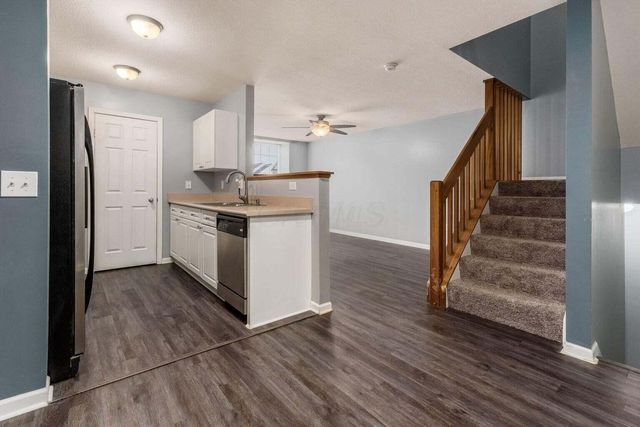 289 Slippery Elm Drive, Blacklick, OH 43004