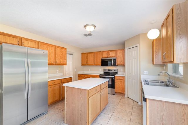 31810 PARKDALE DRIVE, Leesburg, FL 34748