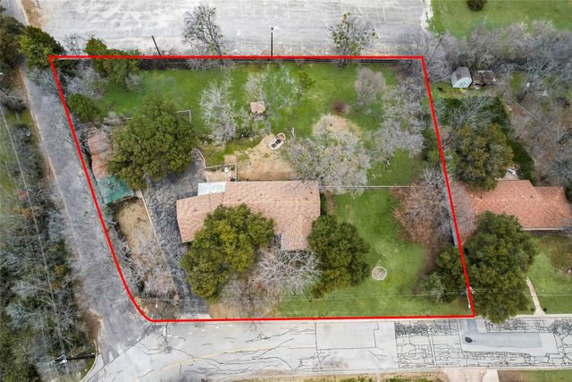 728 Del Drive, Denton, TX 76207