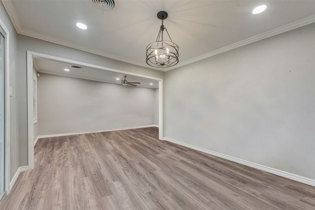 728 Del Drive, Denton, TX 76207