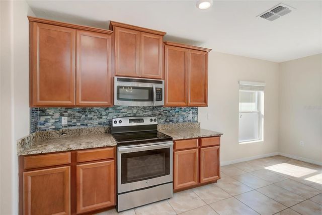 1902 HAWKS VIEW DRIVE, Ruskin, FL 33570