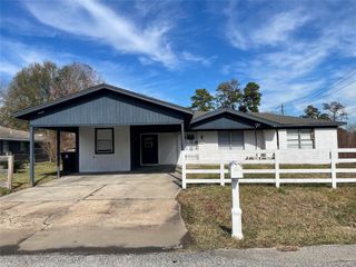 8321 Homewood Lane A, Houston, TX 77028