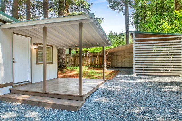 8410 Cimarron Way, Maple Falls, WA 98266