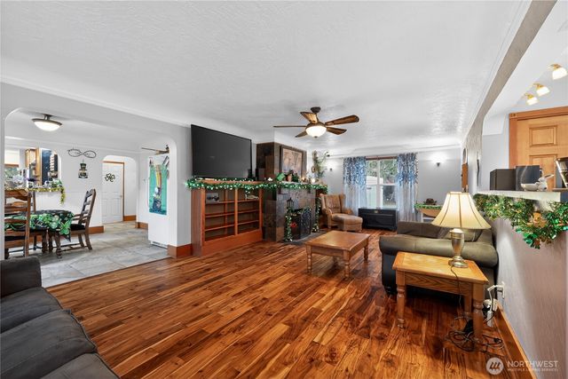 1533 Northcliff Road, Shelton, WA 98584