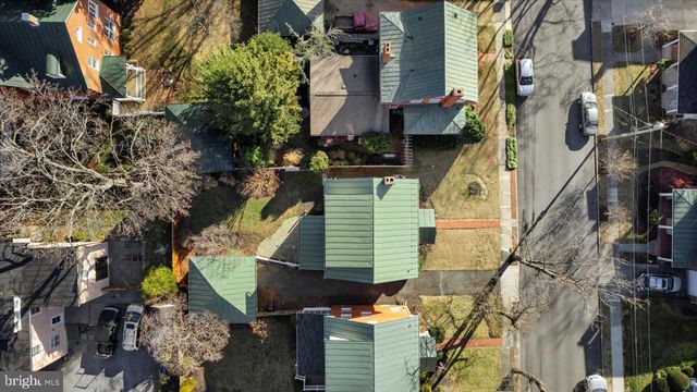 330 W CECIL ST, Winchester, VA 22601