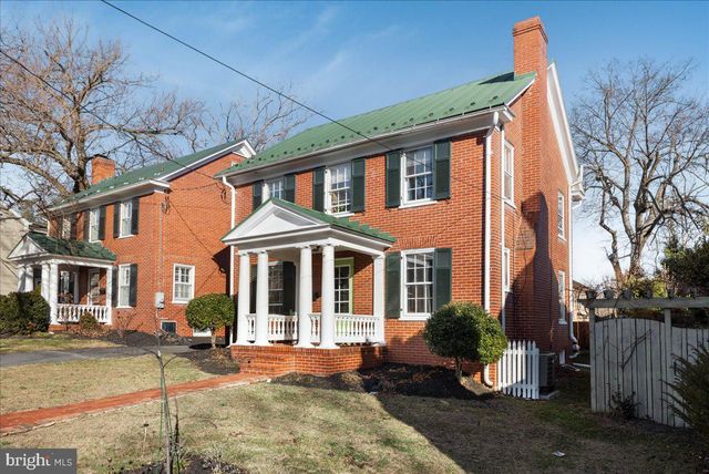 330 W CECIL ST, Winchester, VA 22601