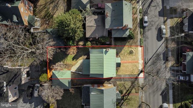 330 W CECIL ST, Winchester, VA 22601