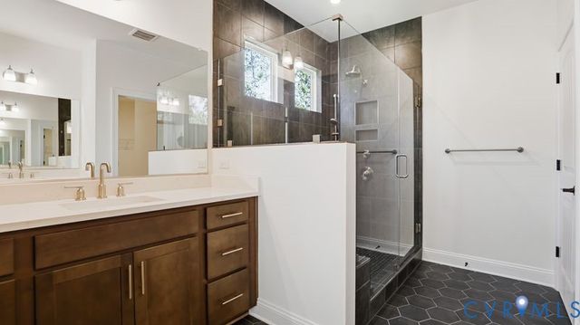 5790 Stingray Point Blvd, New Kent, VA 23124