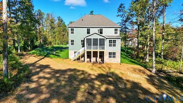 5790 Stingray Point Blvd, New Kent, VA 23124
