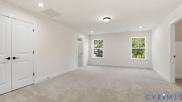 5790 Stingray Point Blvd, New Kent, VA 23124