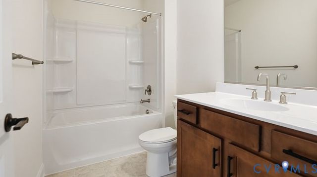 5790 Stingray Point Blvd, New Kent, VA 23124