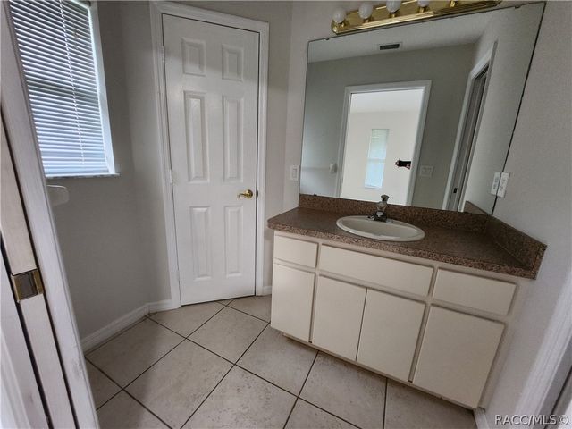 6521 E Grayson Street, Inverness, FL 34452
