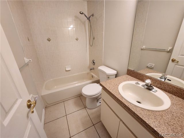 6521 E Grayson Street, Inverness, FL 34452