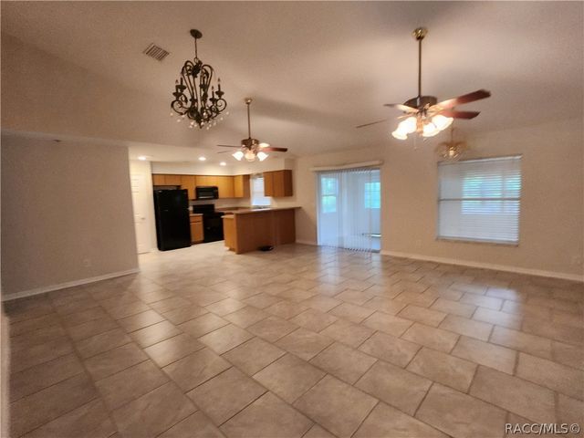6521 E Grayson Street, Inverness, FL 34452