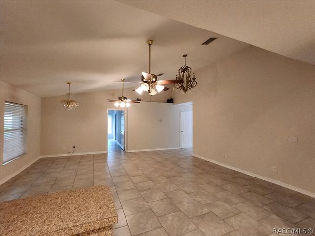 6521 E Grayson Street, Inverness, FL 34452