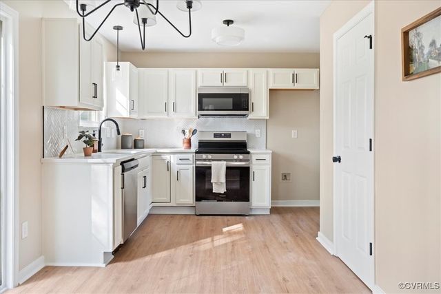 2632 Piney Ridge Dr, Richmond, VA 23223