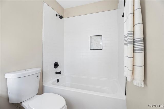 2632 Piney Ridge Dr, Richmond, VA 23223