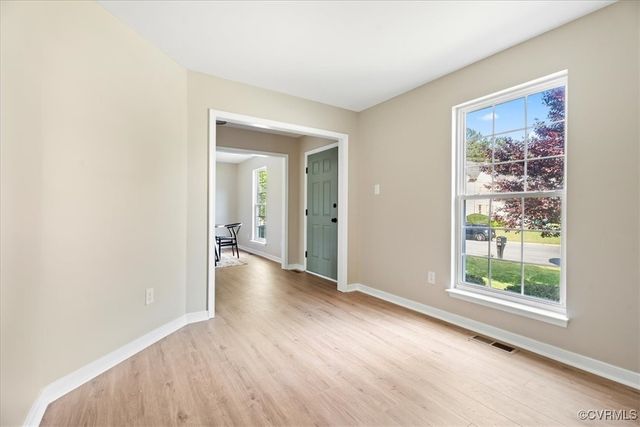 2632 Piney Ridge Dr, Richmond, VA 23223