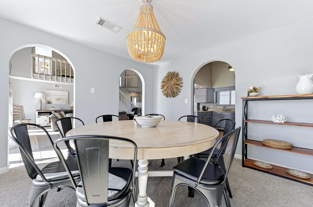 7569 White Sands Boulevard, Navarre, FL 32566