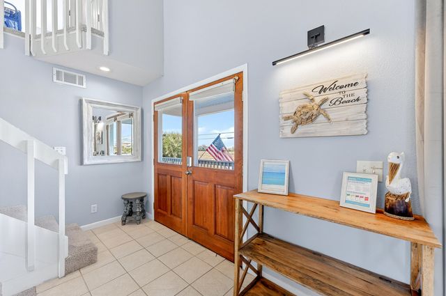 7569 White Sands Boulevard, Navarre, FL 32566