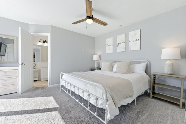 7569 White Sands Boulevard, Navarre, FL 32566